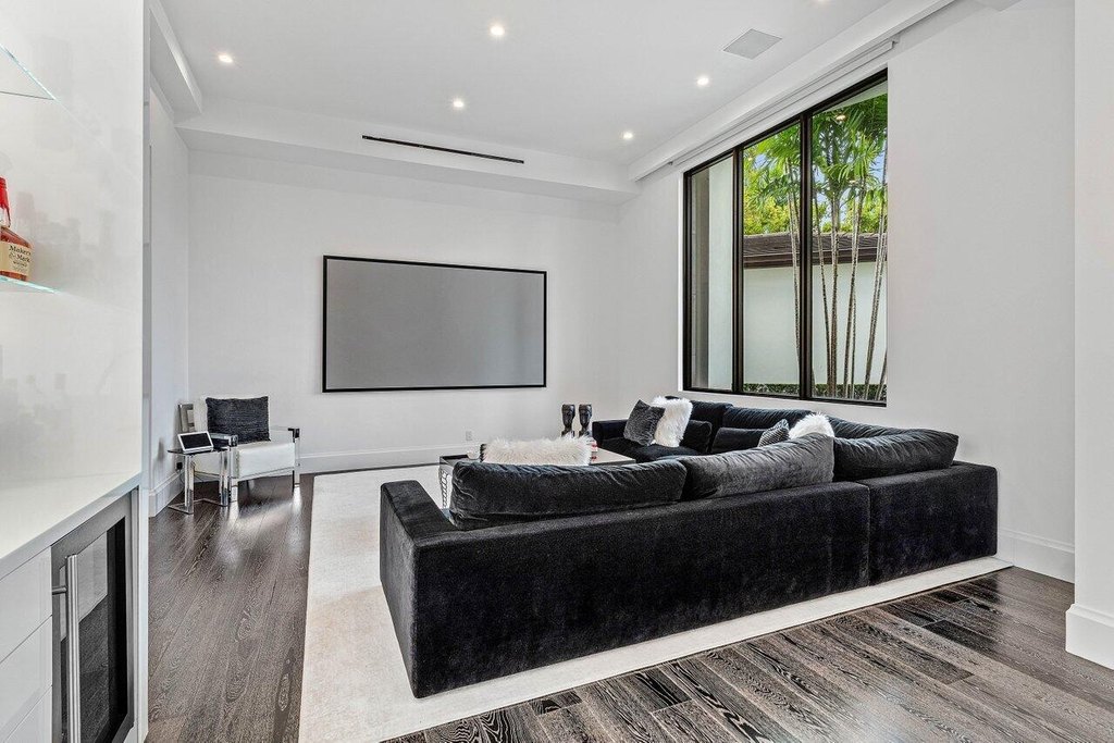 Boca Raton, Florida, 33496, United States, 6 Bedrooms Bedrooms, ,8.5 BathroomsBathrooms,Residential,Forsale,1995047