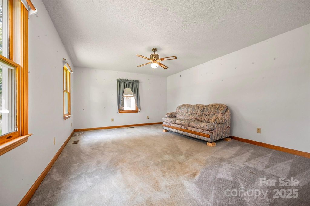 Rutherfordton, North Carolina, 28139, United States, 4 Bedrooms Bedrooms, ,2 BathroomsBathrooms,Residential,Forsale,1904900