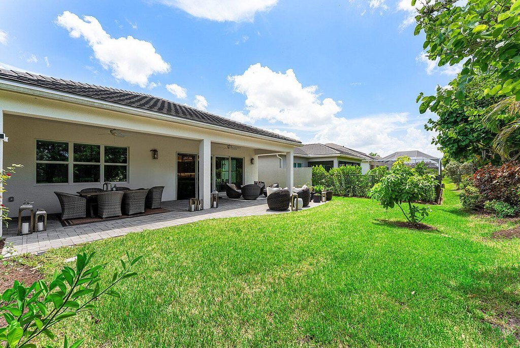 Delray Beach, Florida, 33446, United States, 2 Bedrooms Bedrooms, ,2.5 BathroomsBathrooms,Residential,Forsale,1929733