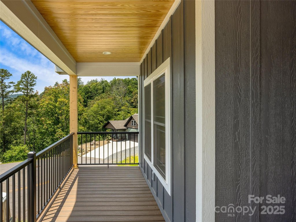 Mars Hill, North Carolina, 28754, United States, 3 Bedrooms Bedrooms, ,3 BathroomsBathrooms,Residential,Forsale,1907847