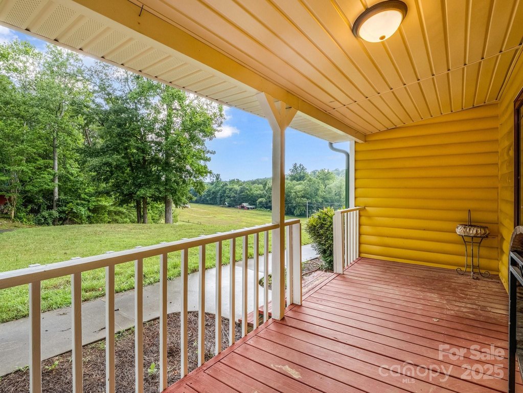 Rutherfordton, North Carolina, 28139, United States, 3 Bedrooms Bedrooms, ,2 BathroomsBathrooms,Residential,Forsale,1904901