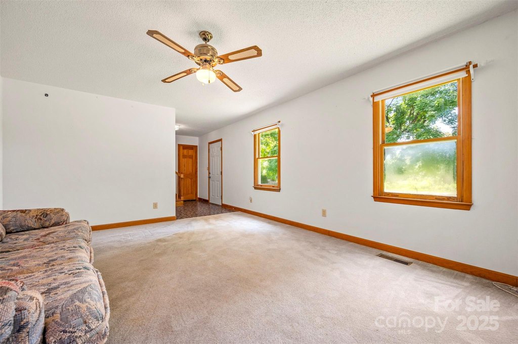 Rutherfordton, North Carolina, 28139, United States, 4 Bedrooms Bedrooms, ,2 BathroomsBathrooms,Residential,Forsale,1904900