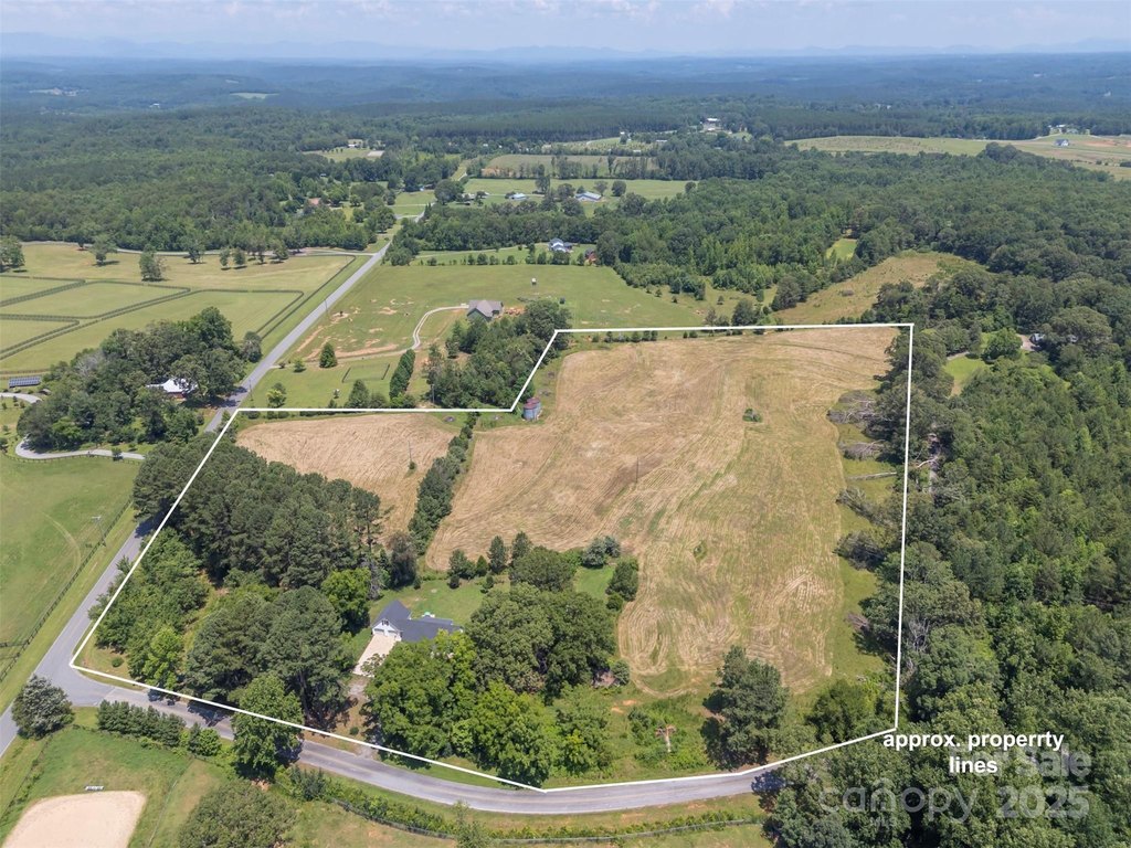 Rutherfordton, North Carolina, 28139, United States, 4 Bedrooms Bedrooms, ,2 BathroomsBathrooms,Residential,Forsale,1904900