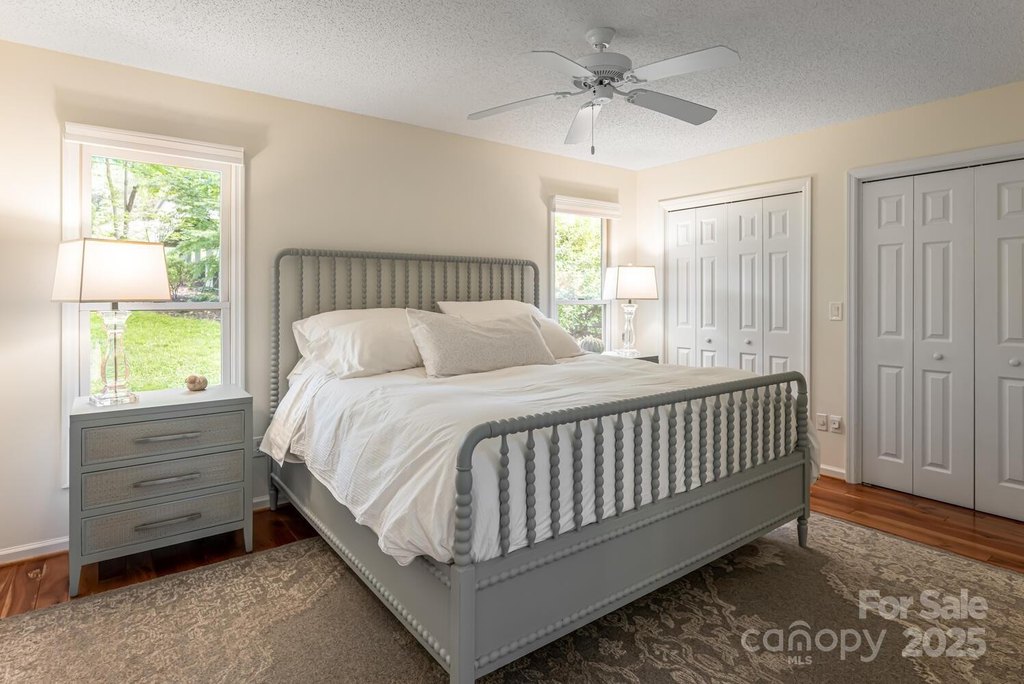 Flat Rock, North Carolina, 28731, United States, 3 Bedrooms Bedrooms, ,2 BathroomsBathrooms,Residential,Forsale,1886037