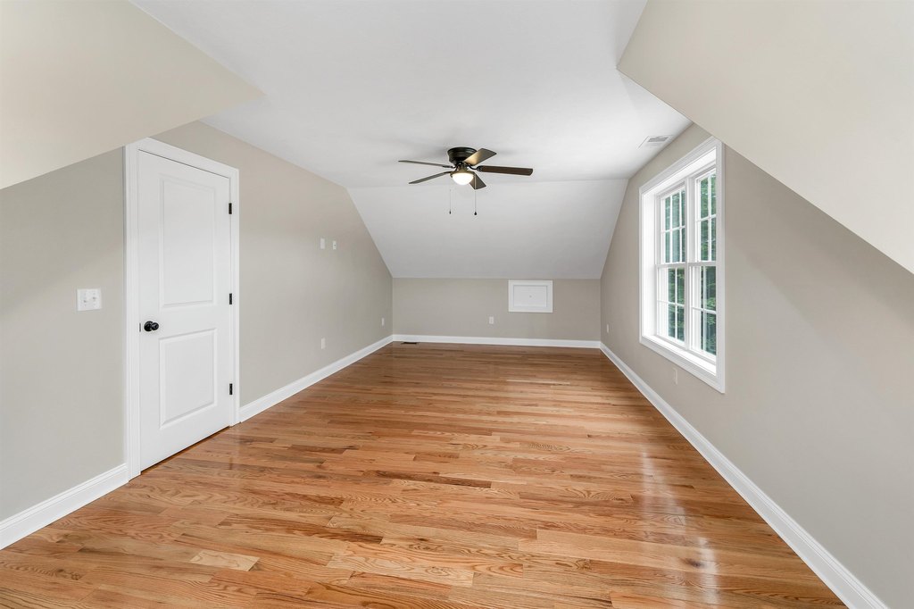 Meredith, New Hampshire, 03253, United States, 4 Bedrooms Bedrooms, ,2.5 BathroomsBathrooms,Residential,Forsale,2002408