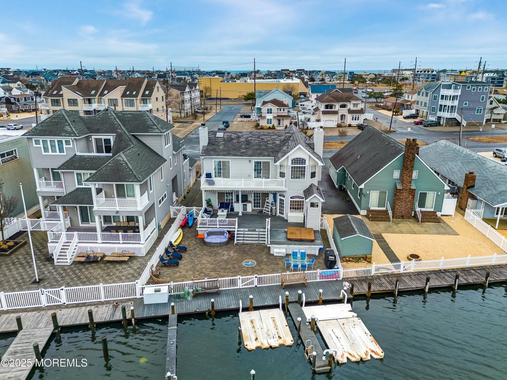Ortley Beach, New Jersey, 08751, United States, 5 Bedrooms Bedrooms, ,4 BathroomsBathrooms,Residential,Forsale,1922720