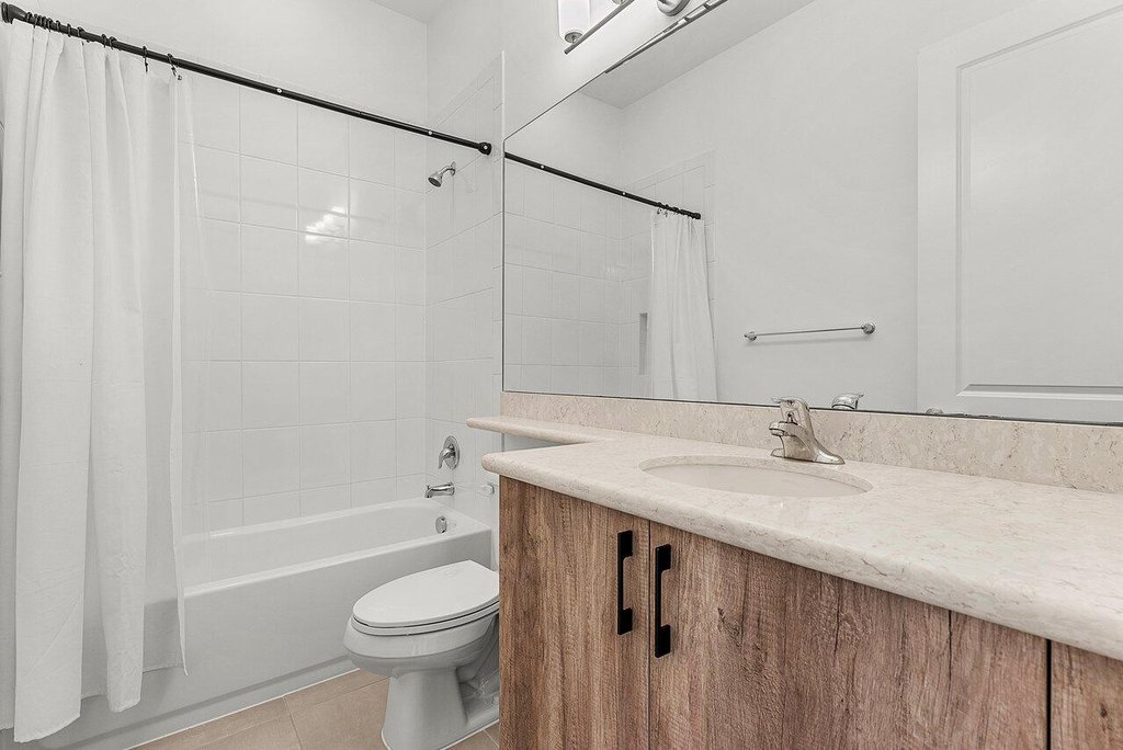 Delray Beach, Florida, 33446, United States, 2 Bedrooms Bedrooms, ,2.5 BathroomsBathrooms,Residential,Forsale,1929733