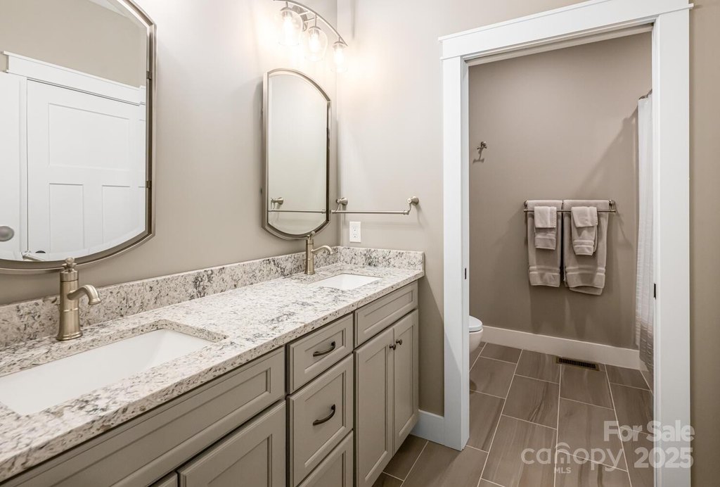 Flat Rock, North Carolina, 28731, United States, 4 Bedrooms Bedrooms, ,3.5 BathroomsBathrooms,Residential,Forsale,1886036