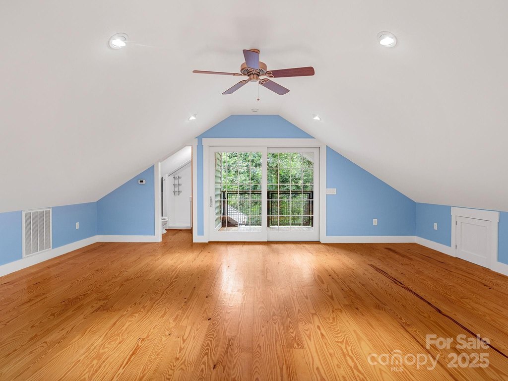 Tryon, North Carolina, 28782, United States, 3 Bedrooms Bedrooms, ,4 BathroomsBathrooms,Residential,Forsale,1904897