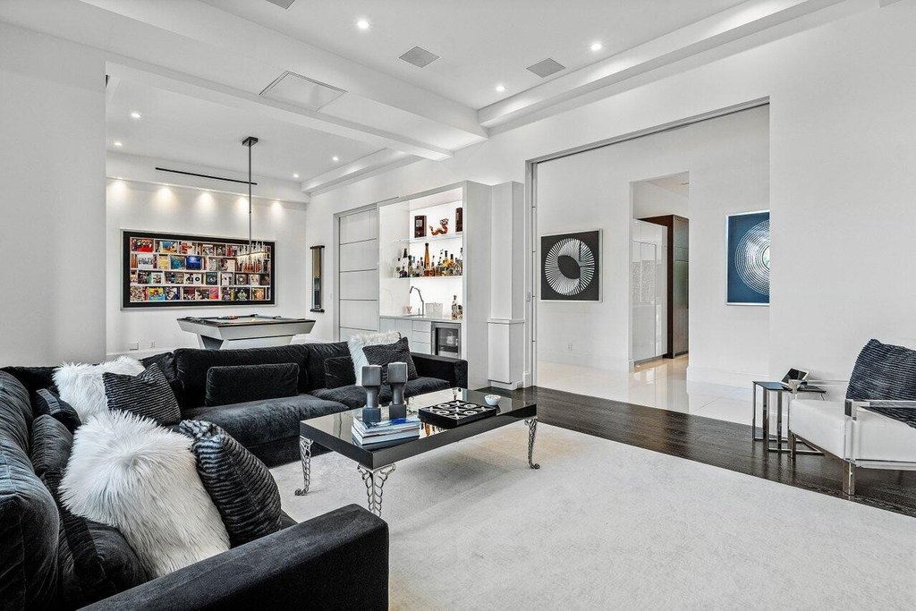 Boca Raton, Florida, 33496, United States, 6 Bedrooms Bedrooms, ,8.5 BathroomsBathrooms,Residential,Forsale,1995047