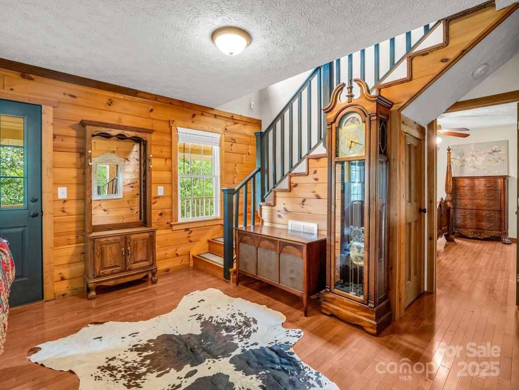 Rutherfordton, North Carolina, 28139, United States, 3 Bedrooms Bedrooms, ,2 BathroomsBathrooms,Residential,Forsale,1904901