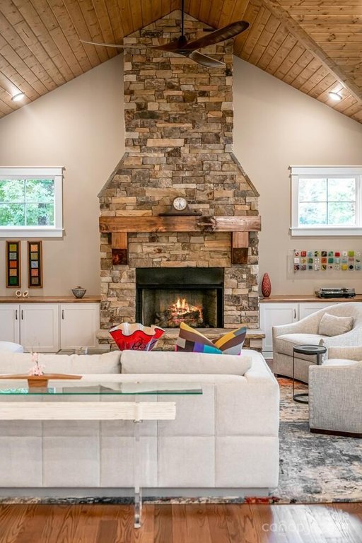 Flat Rock, North Carolina, 28731, United States, 4 Bedrooms Bedrooms, ,3.5 BathroomsBathrooms,Residential,Forsale,1886036