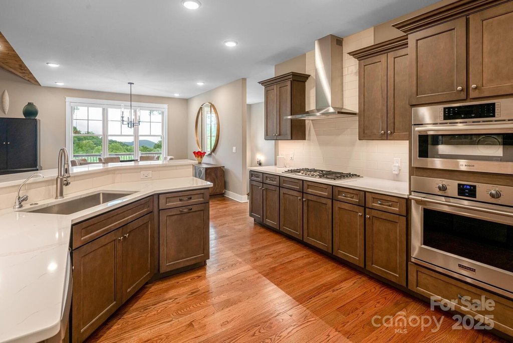 Flat Rock, North Carolina, 28731, United States, 4 Bedrooms Bedrooms, ,3.5 BathroomsBathrooms,Residential,Forsale,1886036