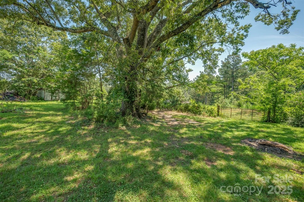 Rutherfordton, North Carolina, 28139, United States, 4 Bedrooms Bedrooms, ,2 BathroomsBathrooms,Residential,Forsale,1904900