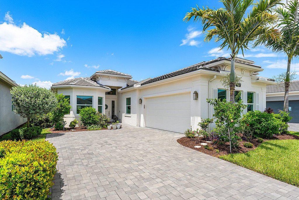 Delray Beach, Florida, 33446, United States, 2 Bedrooms Bedrooms, ,2.5 BathroomsBathrooms,Residential,Forsale,1929733