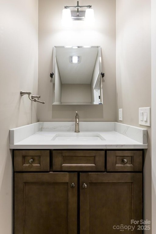 Flat Rock, North Carolina, 28731, United States, 4 Bedrooms Bedrooms, ,3.5 BathroomsBathrooms,Residential,Forsale,1886036