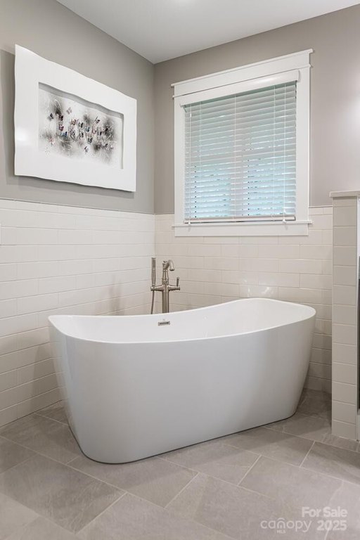 Flat Rock, North Carolina, 28731, United States, 4 Bedrooms Bedrooms, ,3.5 BathroomsBathrooms,Residential,Forsale,1886036