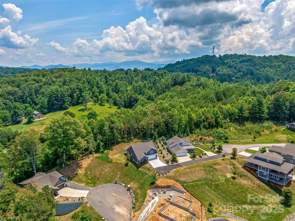 Mars Hill, North Carolina, 28754, United States, 3 Bedrooms Bedrooms, ,3 BathroomsBathrooms,Residential,Forsale,1907847