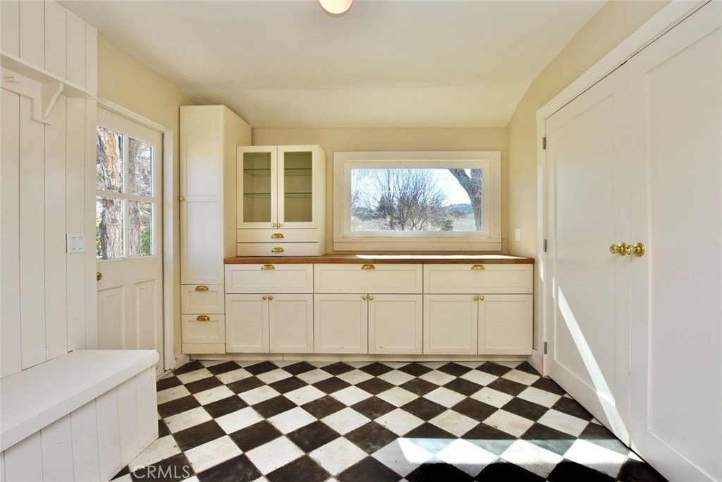 Templeton, California, 93465, United States, 3 Bedrooms Bedrooms, ,2 BathroomsBathrooms,Residential,Forsale,2009014