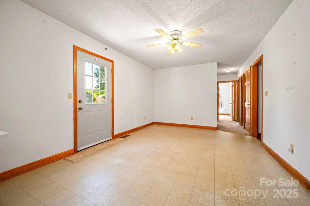 Rutherfordton, North Carolina, 28139, United States, 4 Bedrooms Bedrooms, ,2 BathroomsBathrooms,Residential,Forsale,1904900