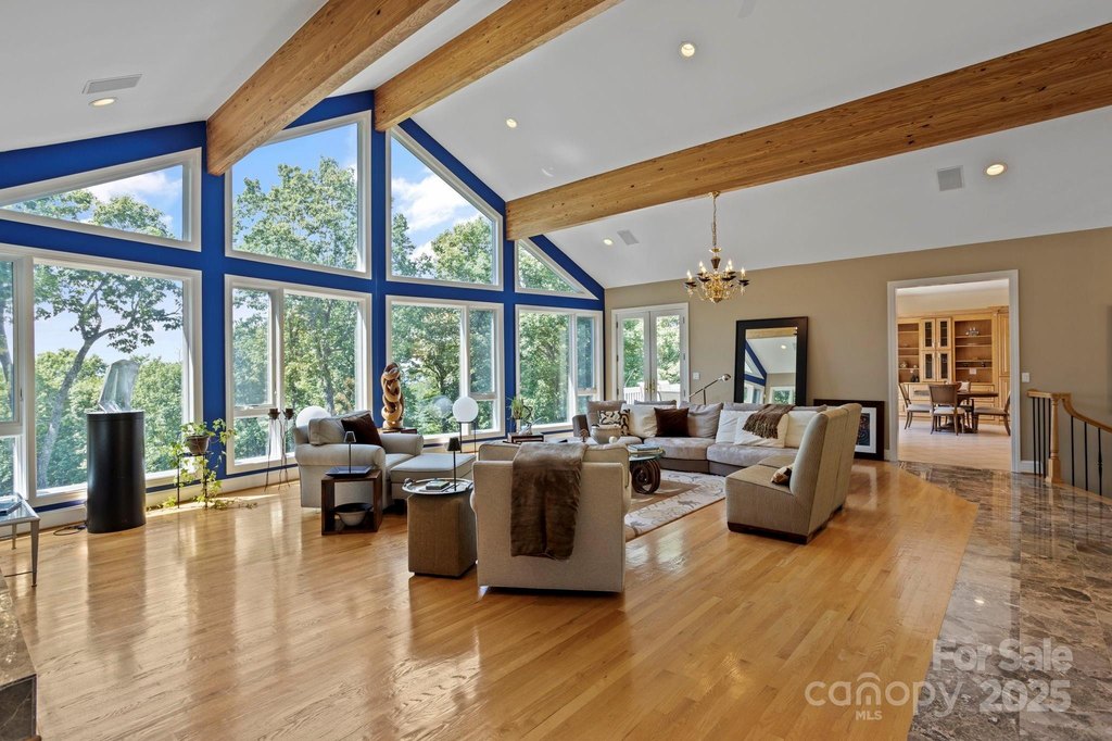 Flat Rock, North Carolina, 28731, United States, 3 Bedrooms Bedrooms, ,4.5 BathroomsBathrooms,Residential,Forsale,1904902