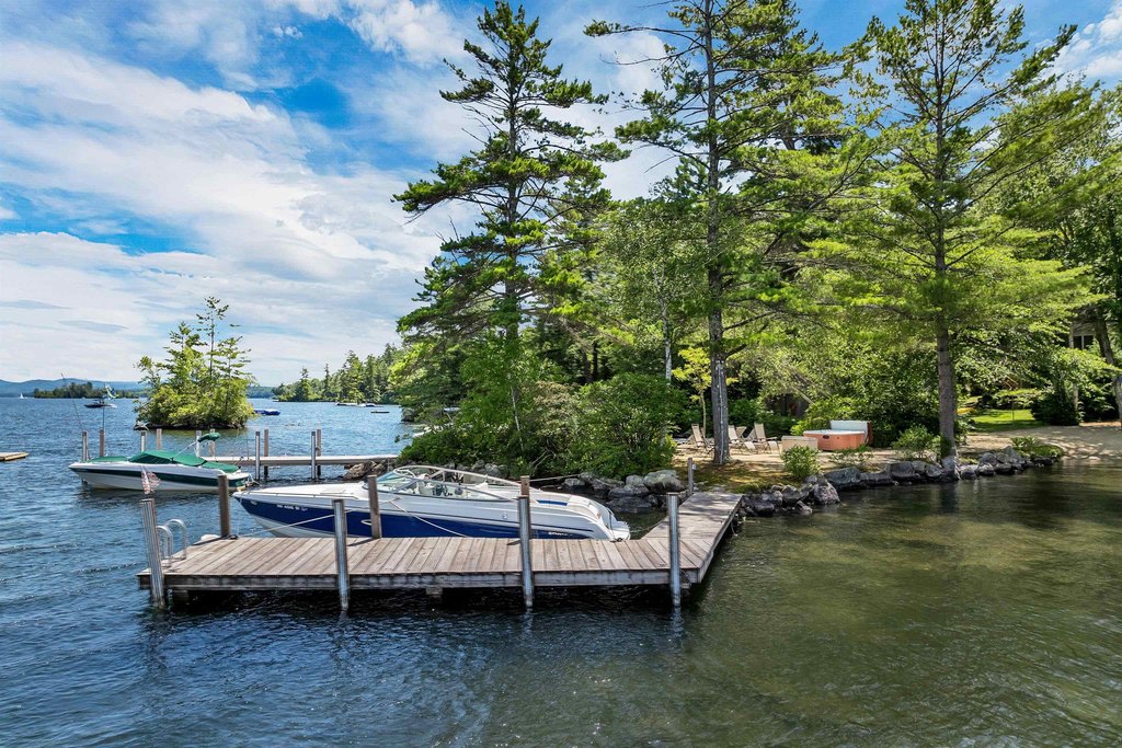 Moultonborough, New Hampshire, 03254, United States, 3 Bedrooms Bedrooms, ,3 BathroomsBathrooms,Residential,Forsale,1941224