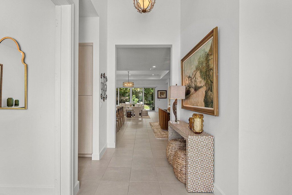 Delray Beach, Florida, 33446, United States, 2 Bedrooms Bedrooms, ,2.5 BathroomsBathrooms,Residential,Forsale,1929733