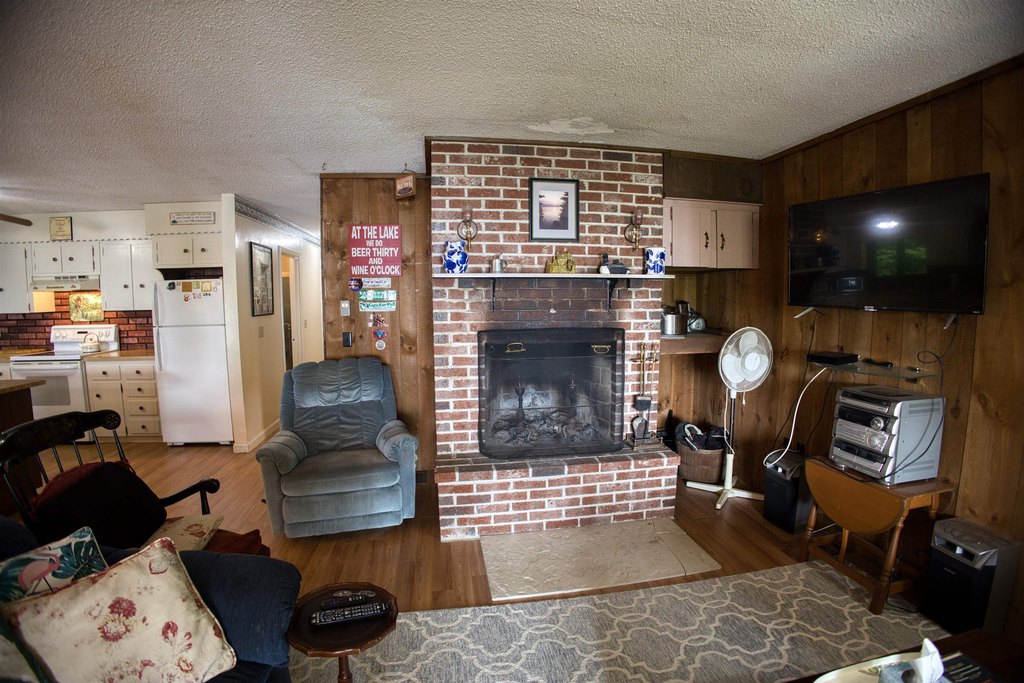 Ossipee, New Hampshire, 03814, United States, 3 Bedrooms Bedrooms, ,2.5 BathroomsBathrooms,Residential,Forsale,1941244