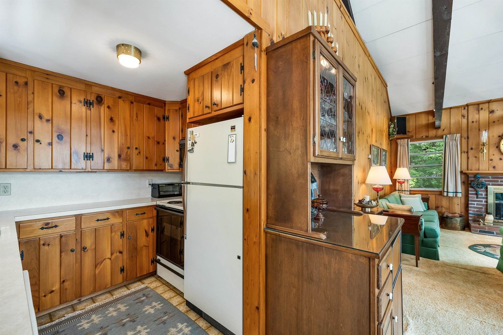 Moultonborough, New Hampshire, 03254, United States, 3 Bedrooms Bedrooms, ,3 BathroomsBathrooms,Residential,Forsale,1941224