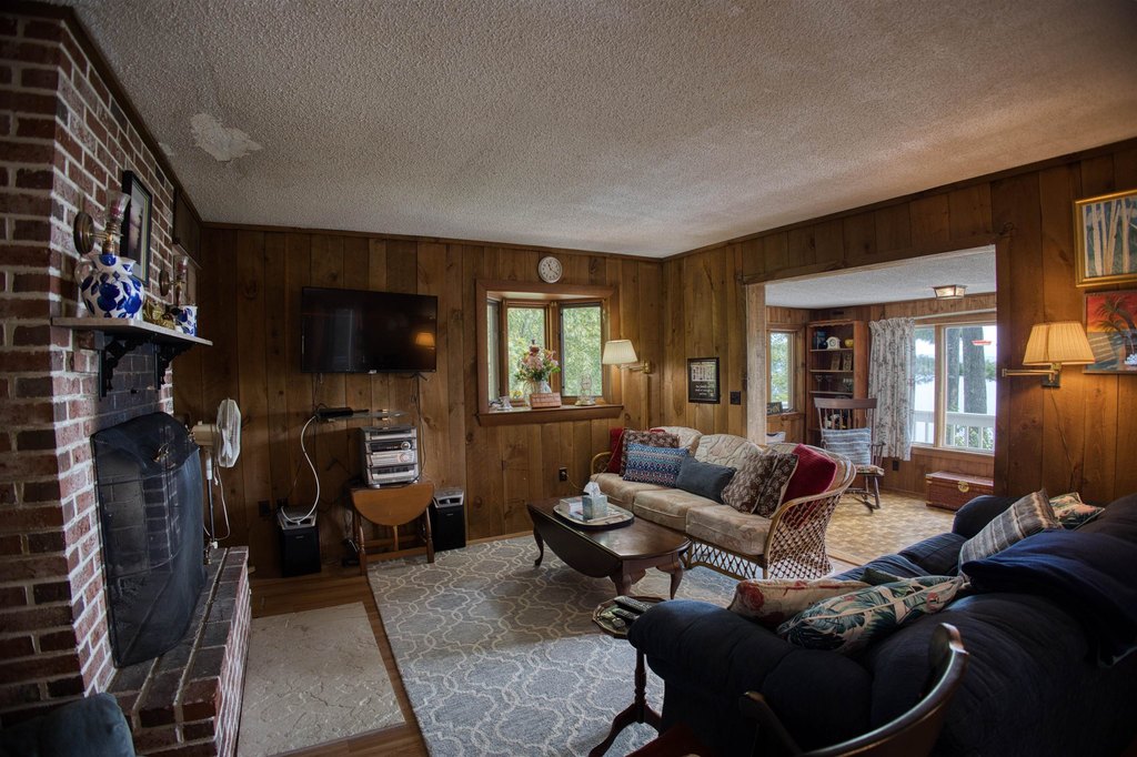 Ossipee, New Hampshire, 03814, United States, 3 Bedrooms Bedrooms, ,2.5 BathroomsBathrooms,Residential,Forsale,1941244