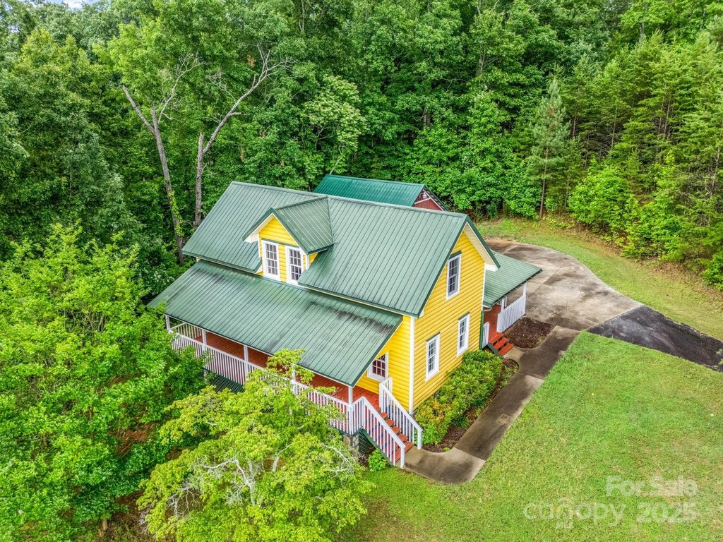 Rutherfordton, North Carolina, 28139, United States, 3 Bedrooms Bedrooms, ,2 BathroomsBathrooms,Residential,Forsale,1904901