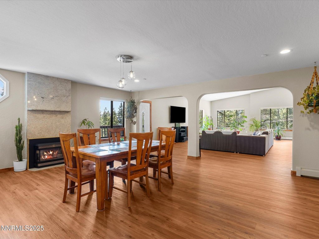 Zephyr Cove, Nevada, 89448, United States, 6 Bedrooms Bedrooms, ,6 BathroomsBathrooms,Residential,Forsale,1886477