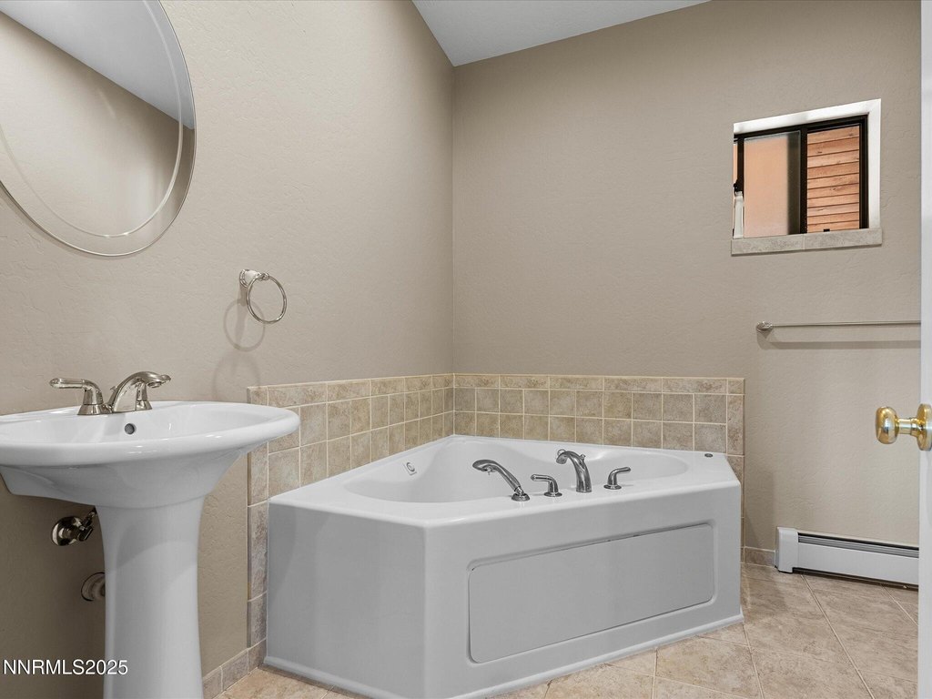 Zephyr Cove, Nevada, 89448, United States, 6 Bedrooms Bedrooms, ,6 BathroomsBathrooms,Residential,Forsale,1886477