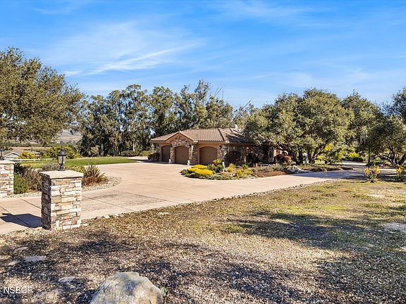 Arroyo Grande, California, 93420, United States, 4 Bedrooms Bedrooms, ,4 BathroomsBathrooms,Residential,Forsale,1929258