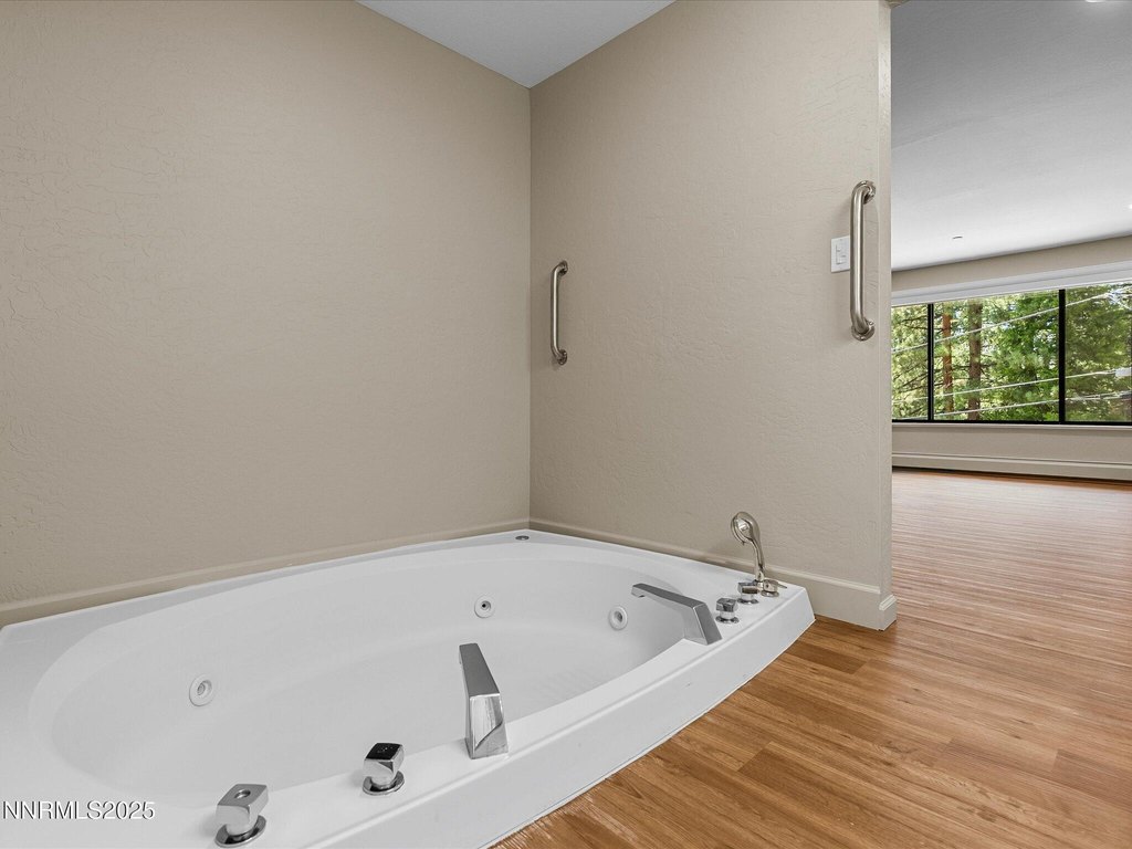 Zephyr Cove, Nevada, 89448, United States, 6 Bedrooms Bedrooms, ,6 BathroomsBathrooms,Residential,Forsale,1886477