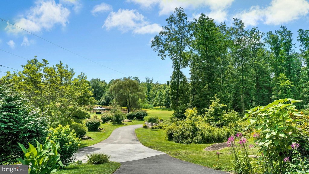 SELLERSVILLE, Pennsylvania, 18960, United States, 9 Bedrooms Bedrooms, ,5.5 BathroomsBathrooms,Residential,Forsale,1929512