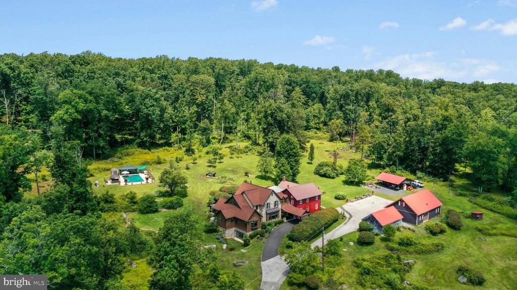 SELLERSVILLE, Pennsylvania, 18960, United States, 9 Bedrooms Bedrooms, ,5.5 BathroomsBathrooms,Residential,Forsale,1929512