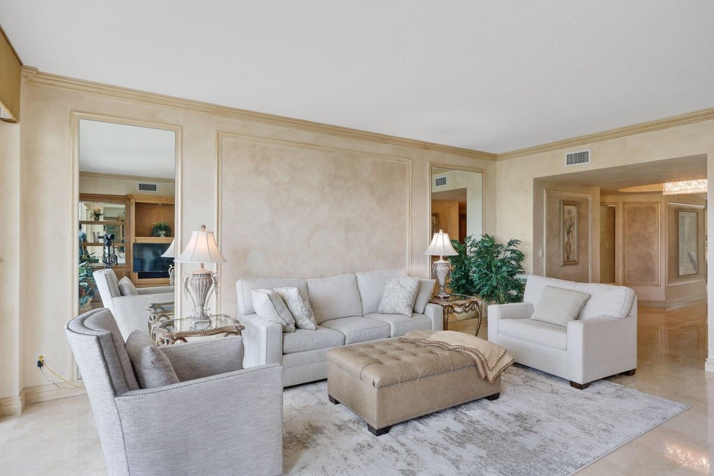 Highland Beach, Florida, 33487, United States, 2 Bedrooms Bedrooms, ,2.5 BathroomsBathrooms,Residential,Forsale,2009905