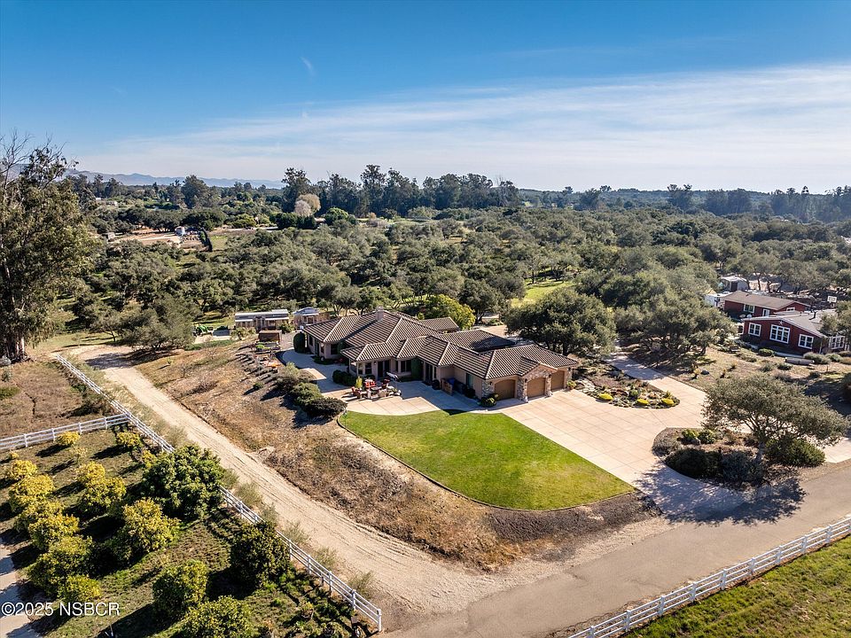 Arroyo Grande, California, 93420, United States, 4 Bedrooms Bedrooms, ,4 BathroomsBathrooms,Residential,Forsale,1929258