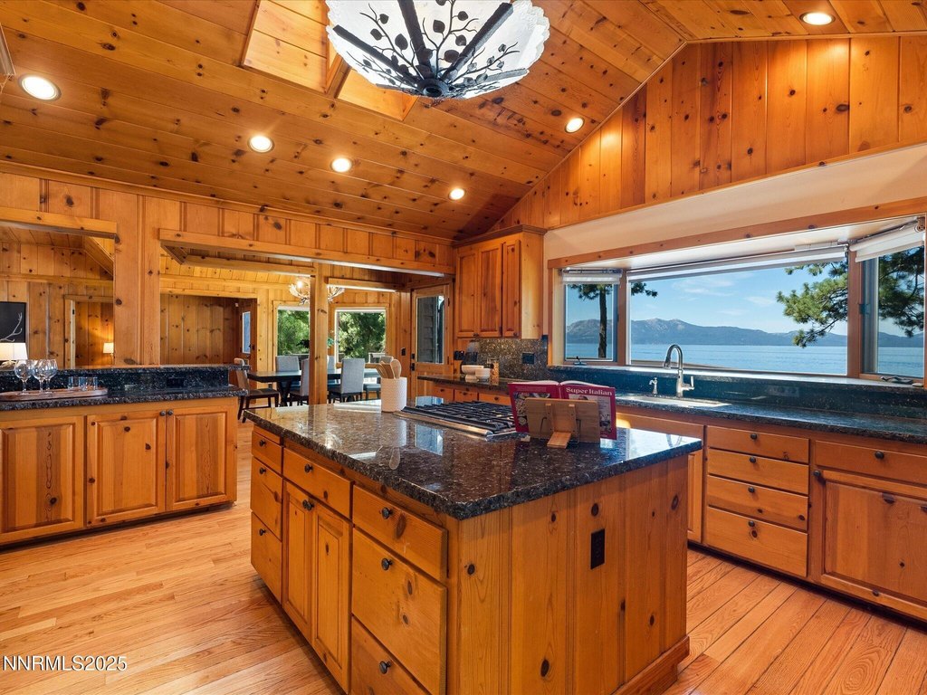 Glenbrook, Nevada, 89413, United States, 5 Bedrooms Bedrooms, ,4 BathroomsBathrooms,Residential,Forsale,1886472