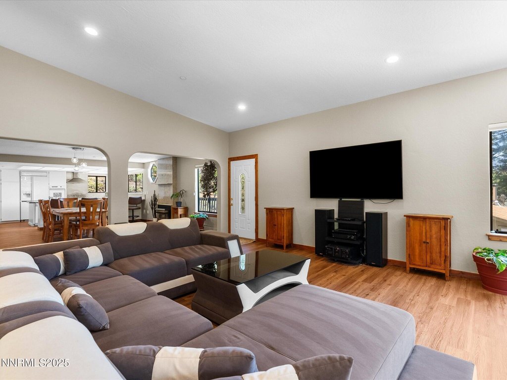 Zephyr Cove, Nevada, 89448, United States, 6 Bedrooms Bedrooms, ,6 BathroomsBathrooms,Residential,Forsale,1886477