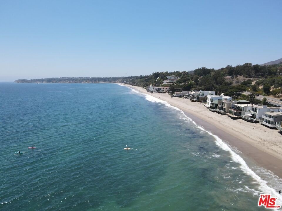 Malibu, California, 90265, United States, 3 Bedrooms Bedrooms, ,2.5 BathroomsBathrooms,Residential,Forsale,1922130