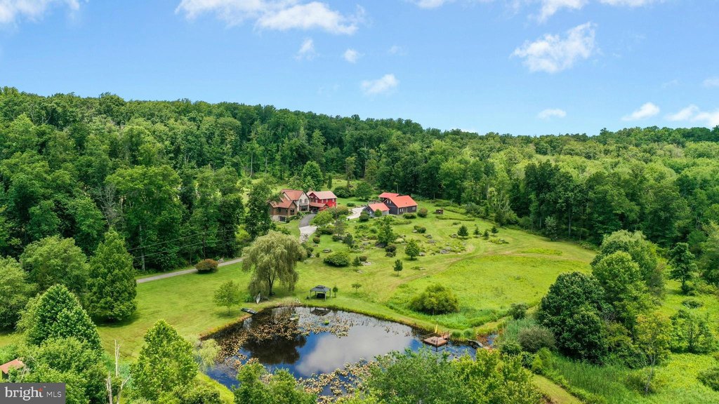 SELLERSVILLE, Pennsylvania, 18960, United States, 9 Bedrooms Bedrooms, ,5.5 BathroomsBathrooms,Residential,Forsale,1929512