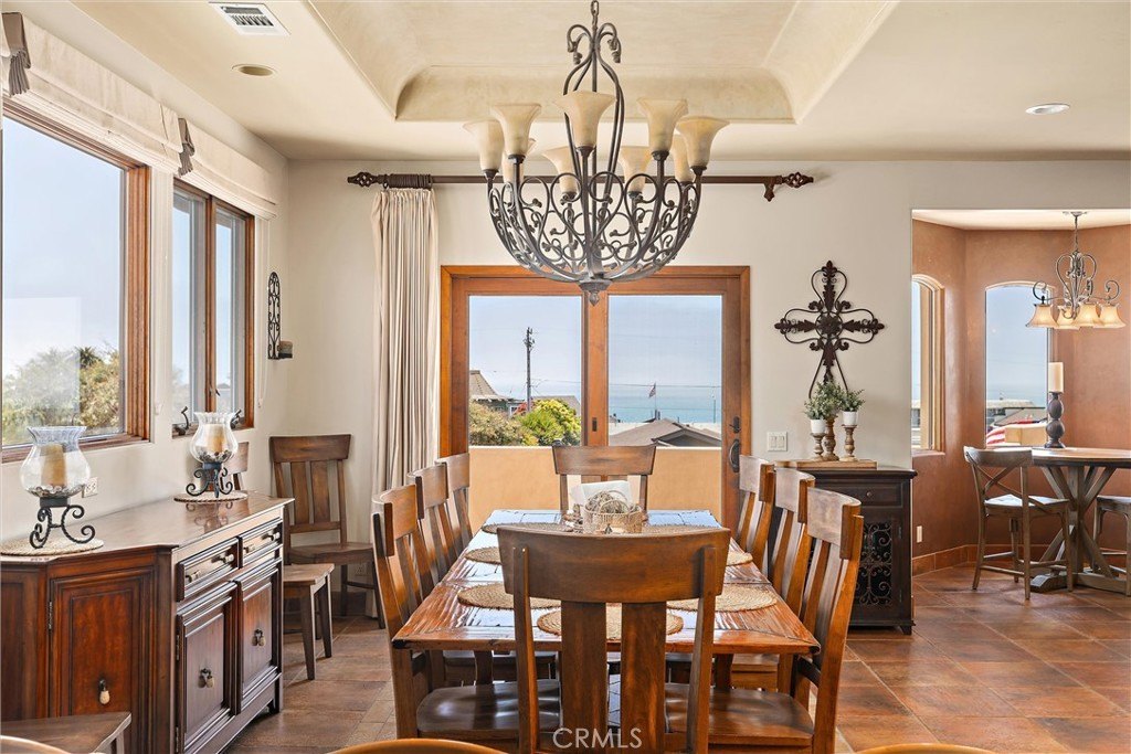 Cayucos, California, 93430, United States, 6 Bedrooms Bedrooms, ,5.5 BathroomsBathrooms,Residential,Forsale,1899779
