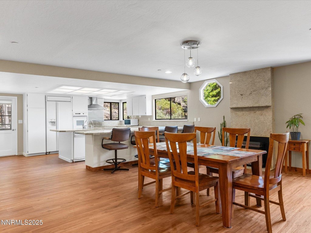 Zephyr Cove, Nevada, 89448, United States, 6 Bedrooms Bedrooms, ,6 BathroomsBathrooms,Residential,Forsale,1886477
