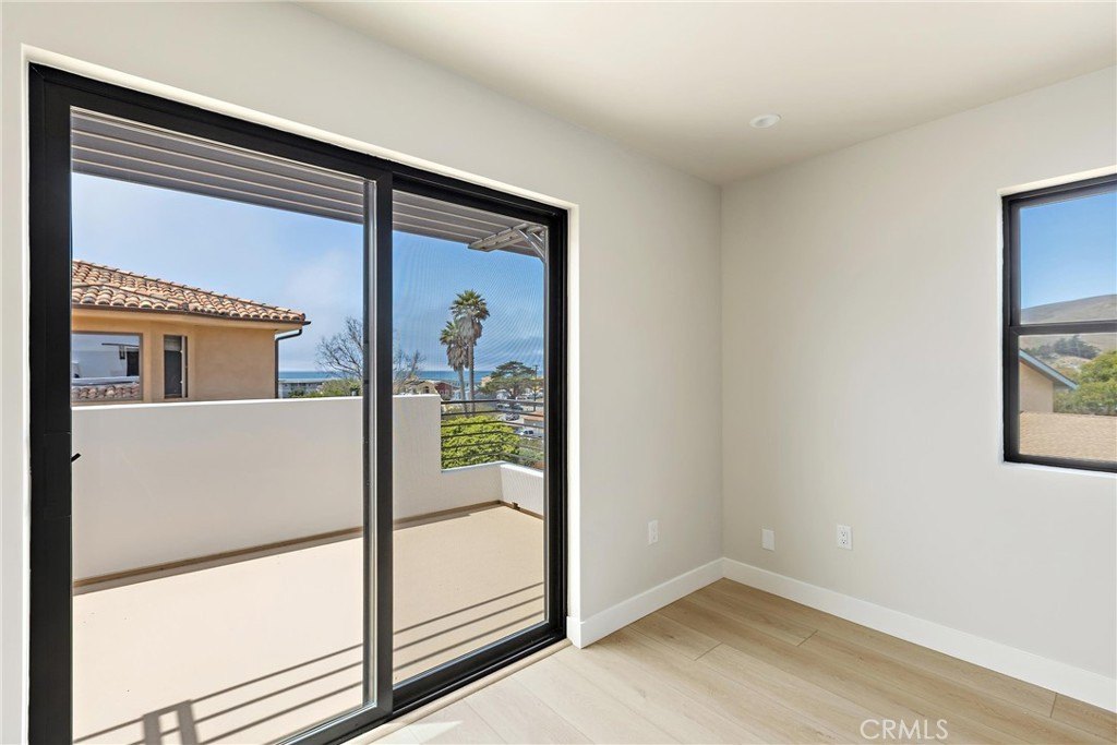 Cayucos, California, 93430, United States, 6 Bedrooms Bedrooms, ,5.5 BathroomsBathrooms,Residential,Forsale,1899779