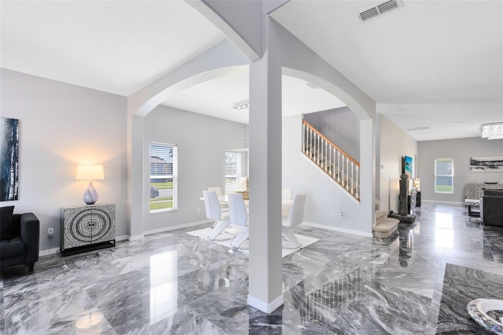 WINTER GARDEN, Florida, 34787, United States, 4 Bedrooms Bedrooms, ,3 BathroomsBathrooms,Residential,Forsale,1919167