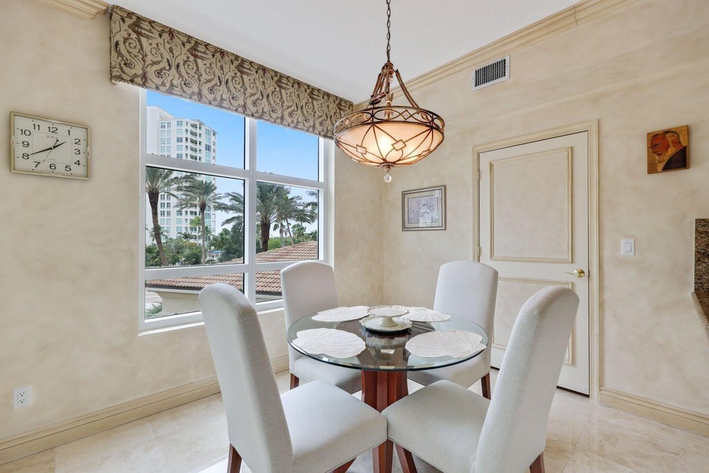 Highland Beach, Florida, 33487, United States, 2 Bedrooms Bedrooms, ,2.5 BathroomsBathrooms,Residential,Forsale,2009905