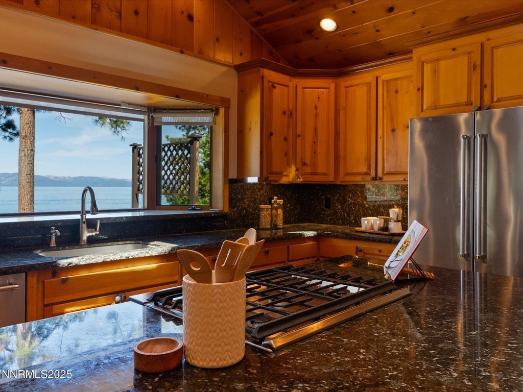 Glenbrook, Nevada, 89413, United States, 5 Bedrooms Bedrooms, ,4 BathroomsBathrooms,Residential,Forsale,1886472