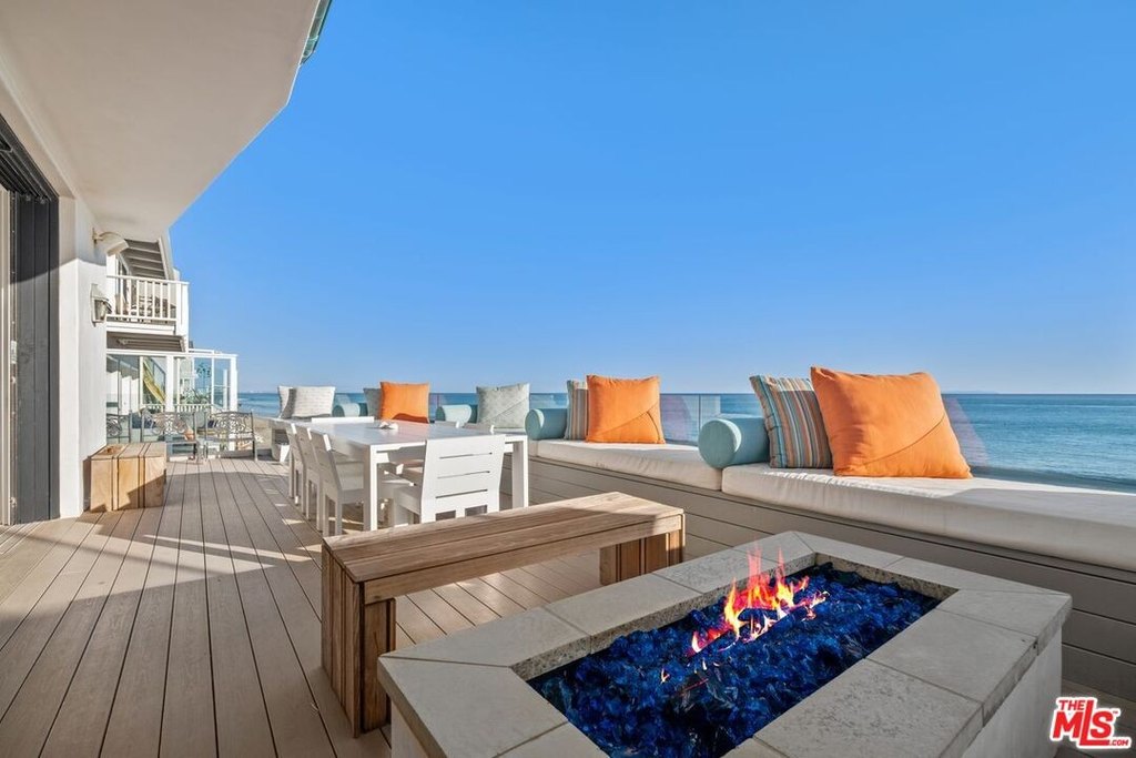 Malibu, California, 90265, United States, 3 Bedrooms Bedrooms, ,2.5 BathroomsBathrooms,Residential,Forsale,1922130